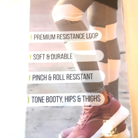 💋NWOT💋Nicole Miller Sport black booty/hip/thighs workout exercise band - Picture 3 of 4